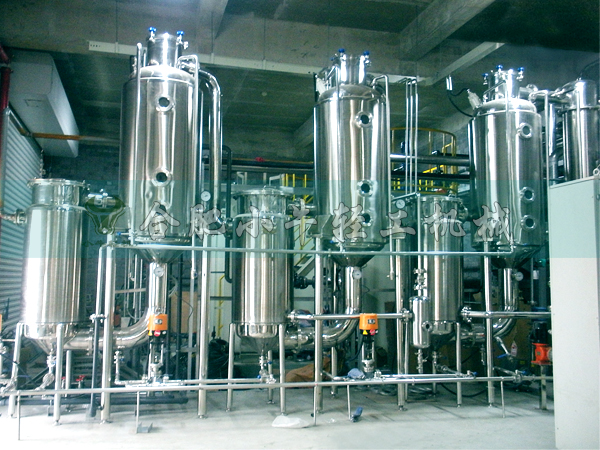 三效外循環(huán)蒸發(fā)器 三效外循環(huán)蒸發(fā)器